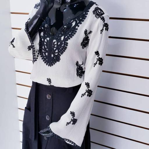 Vitrine da Semana!!! #PeB em Bauru, SP por Blessing Store 