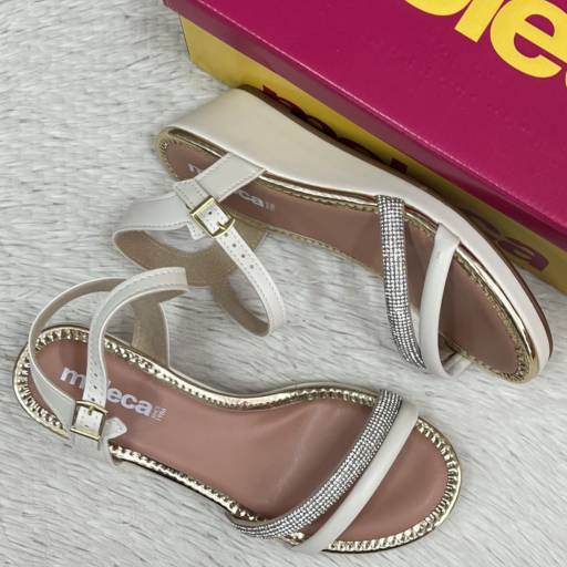 Sandália adulta Moleca em Uberlândia, MG por Lojas Dom Flavittos