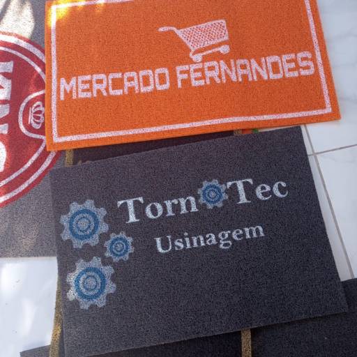 tapetes personalizados  em Joinville, SC por Cidral Capachos Personalizados