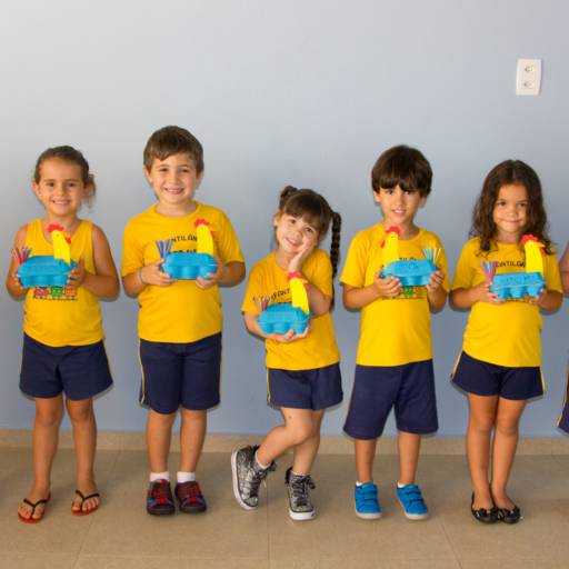 Fazendo arte por Infantilândia Pee Wee