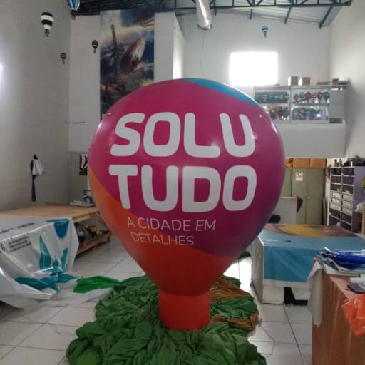 Roof-Top Customizado por Caco Balloons - Balões e Infláveis
