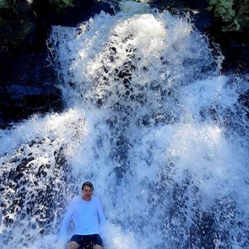 Pacote infantil dia todo nas cachoeiras secretas  por Iguassu Secret Falls