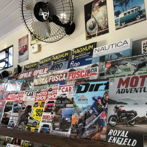 Revista de automoveis e motos em Botucatu, SP por Revistaria Vital