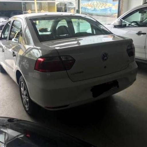 VOYAGE 1.6 2015/2015 por Helfen Motors