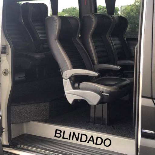 Van blindada para translados, viagens e eventos em Jundiaí, SP por TransFox - Transporte Executivo