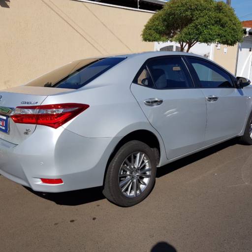 COROLLA XEI 2.0 FLEX AUTOMÁTICO 2016 por Virtual Carros Particulares