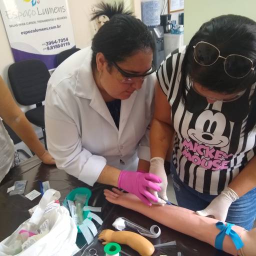 Curso de Punção Venosa Periférica