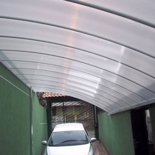 Cobertura de Policarbonato em Atibaia, SP por Arcanjo Serralheria