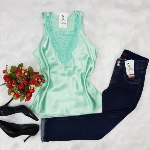 Blusa cetim por Dona Nina Boutique