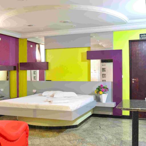 Suíte Luxo - Ap 08 por Volúpia Motel