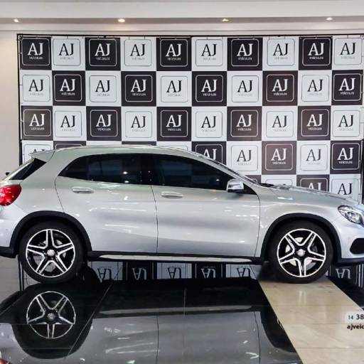 MERCEDES-BENZ GLA 250 2.0 16V 4P SPORT TURBO AUTOMÁTICO- 2016 em Botucatu, SP por AJ Veículos