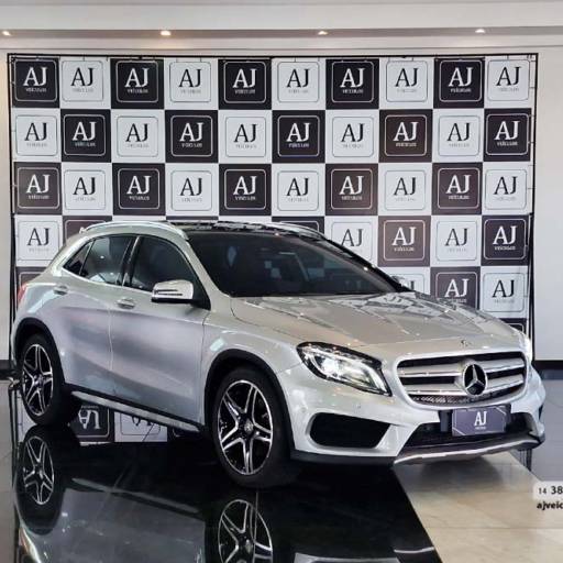 MERCEDES-BENZ GLA 250 2.0 16V 4P SPORT TURBO AUTOMÁTICO- 2016 em Botucatu, SP por AJ Veículos