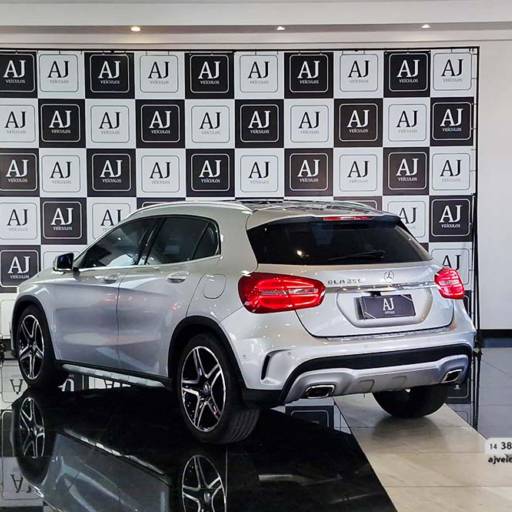 MERCEDES-BENZ GLA 250 2.0 16V 4P SPORT TURBO AUTOMÁTICO- 2016 em Botucatu, SP por AJ Veículos