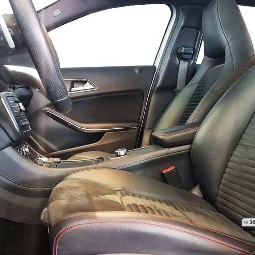 MERCEDES-BENZ GLA 250 2.0 16V 4P SPORT TURBO AUTOMÁTICO- 2016 em Botucatu, SP por AJ Veículos