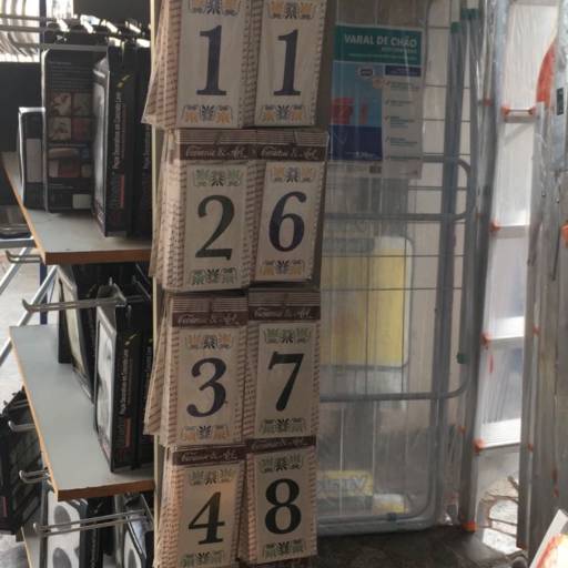 Numerais Diversos por Casa Tentudo