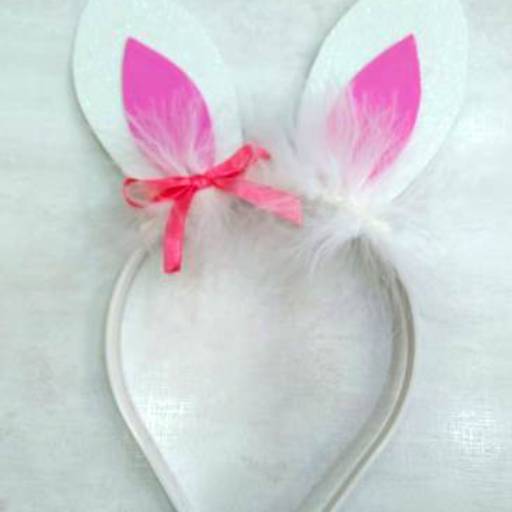 2725 - Coelhinha (tamanho 2) em Tietê, SP por Fantasia & Folia