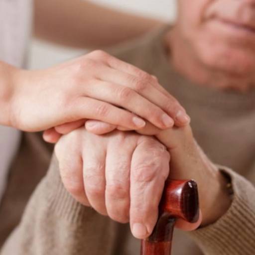 Doença de Parkinson em Botucatu, SP por Equipe Cuidar (Cuidadores de idosos) 