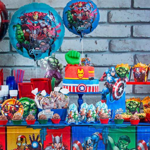 Os Vingadores por Império das Embalagens Doces & Festas