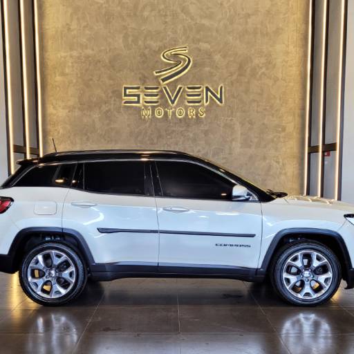 JEEP COMPASS 2.0 16v 4p Limited Flex Automático 2018 em Botucatu, SP por Seven Motors Concessionária