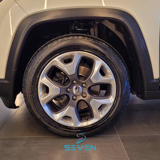 JEEP COMPASS 2.0 16v 4p Limited Flex Automático 2018 em Botucatu, SP por Seven Motors Concessionária