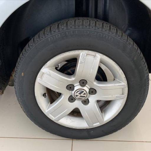 VOLKSWAGEN -  FOX  -  1.0 MI Route 8V 