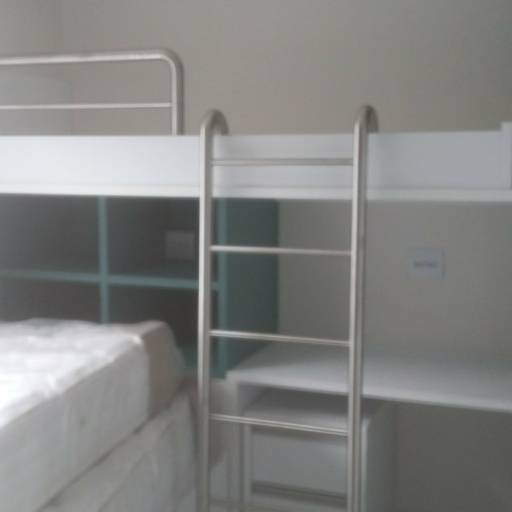 Escada de inox escovado pra beliches por Serralheria Spaço Corrimão