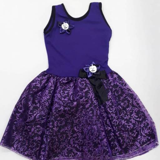 2709 - Bruxinha roxa infantil (tamanho 6) em Tietê, SP por Fantasia & Folia