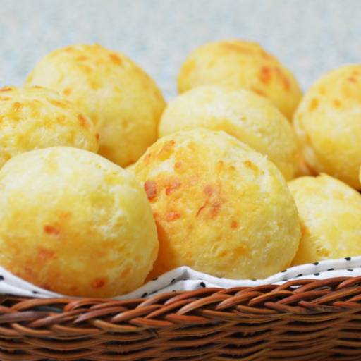 Pão de Queijo por Riva's Salgados Congelados
