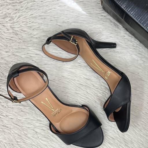 Sandália adulta Vizzano em Uberlândia, MG por Lojas Dom Flavittos