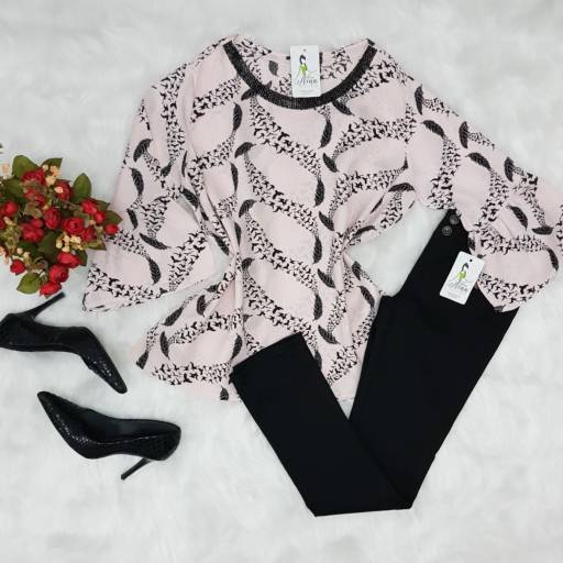 Blusa manga 3/4 flare por Dona Nina Boutique