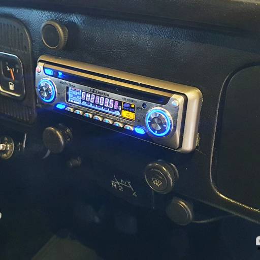 VOLKSWAGEN FUSCA 1.3 L- 1979 em Botucatu, SP por AJ Veículos