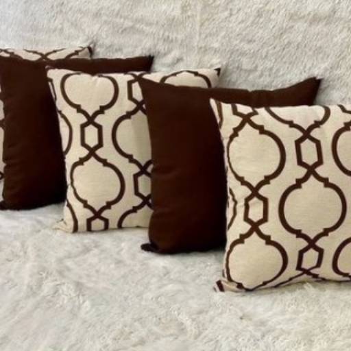 Capa de almofada Rústica em Osasco, SP por Madalena Decoraçoes