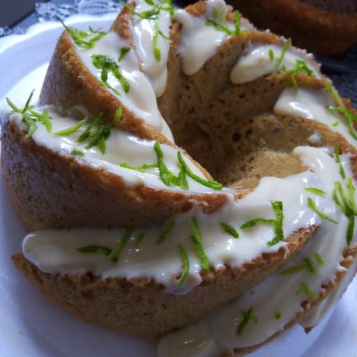 Bolo funcional cítrico de limão em Jundiaí, SP por Sweet Fit Jundiaí