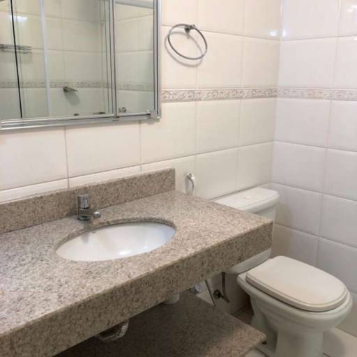 APARTAMENTO A VENDA NO BAIRRO ENSEADA NO GUARUJÁ em Jaú, SP por  Imobiliária Perlati