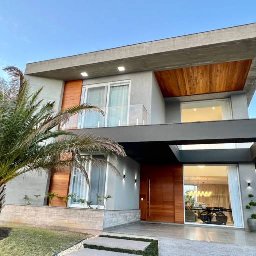 sobrado imponente a venda no condomínio Capão Ilhas