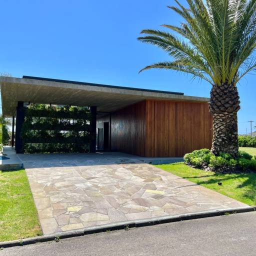 casa nova a venda no condomínio Celebration 