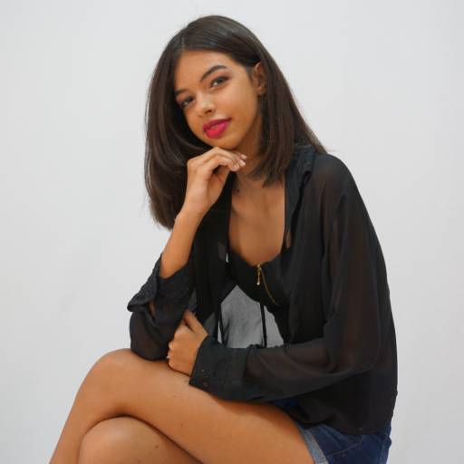 Kamily Vitória Gonçalves Pires por Miss e Mister Ibero América