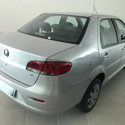 SIENA EL 1.0 2013/2014 por Helfen Motors