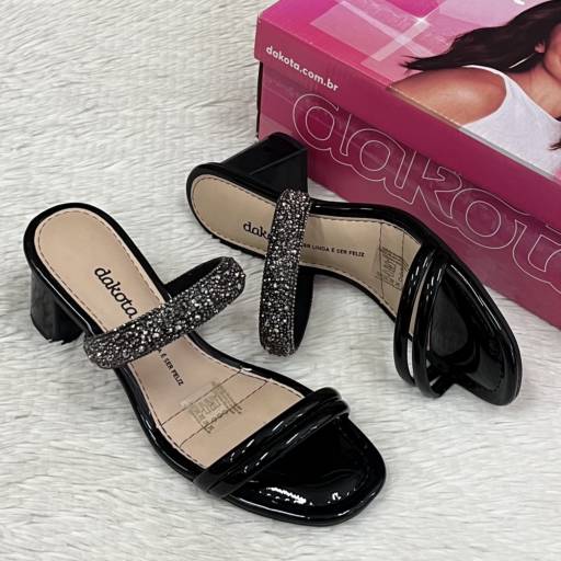 Tamanco adulto Dakota em Uberlândia, MG por Lojas Dom Flavittos