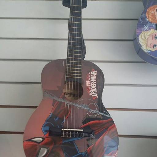 violão infantil personagens por Eltronsom