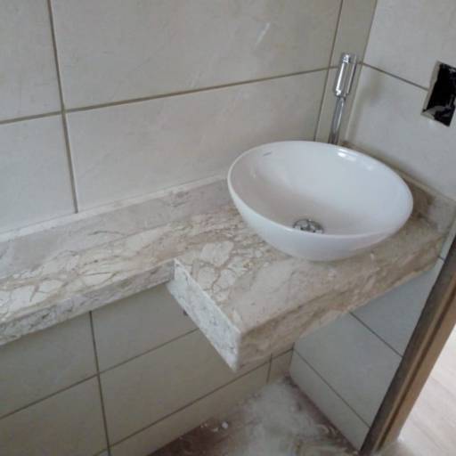 Lavatórios e Nichos por Subgran Marmoraria