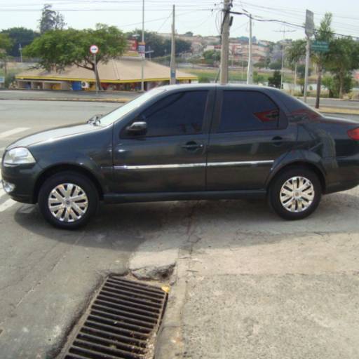 SIENA EL 1.0 por Doca Veículos