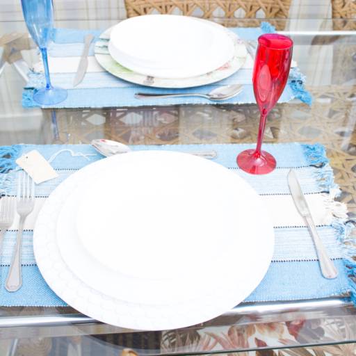 mesa de jantar por Piatto Decorações