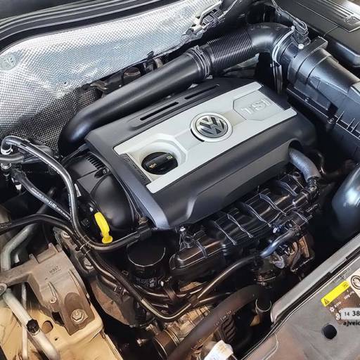 VOLKSWAGEN TIGUAN 2.0 16V 4P TSI 4WD TURBO AUTOMÁTICO- 2013/2014 em Botucatu, SP por AJ Veículos