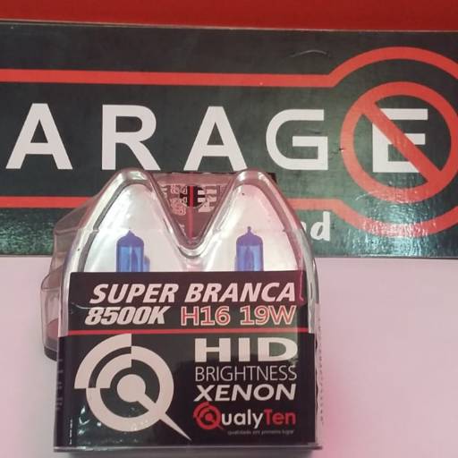 LAMPADAS SUPER BRANCAS MODELOS  por Garage