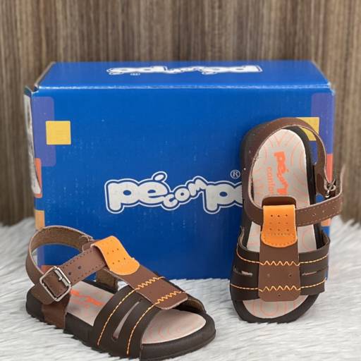 Sandália infantil Pé com Pé  em Uberlândia, MG por Lojas Dom Flavittos