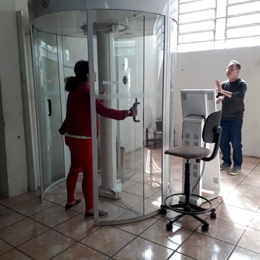 Treinamento porta giratória por Espaço Pacem