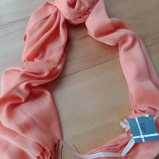 Comprar o produto de Lenço/ encharpe billie salmão liso- CCE em Roupas e Acessórios pela empresa Loja Ego 3 p - Roupas e Acessórios Femininos em Botucatu, SP por Solutudo