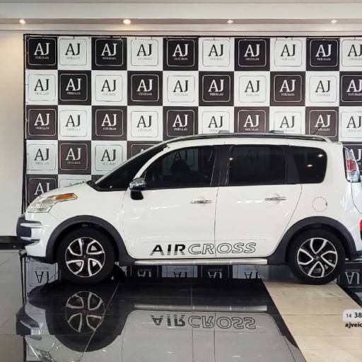 CITROEN AIRCROSS 1.6 16V 4P EXCLUSIVE FLEX AUTOMÁTICO- 2013 em Botucatu, SP por AJ Veículos