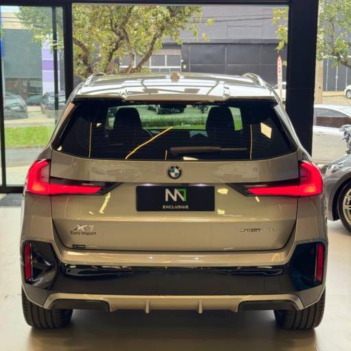 BMW X1 SDRIVE20I M SPORT  em Foz do Iguaçu, PR por M7 Exclusive 